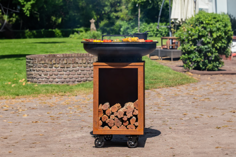 Barbecue Hermano XXL Base Corten top Black - incl. houtopslag - Ø80cm Barbecue Hermano XXL Base Corten top Black - incl. houtopslag - Ø80cm