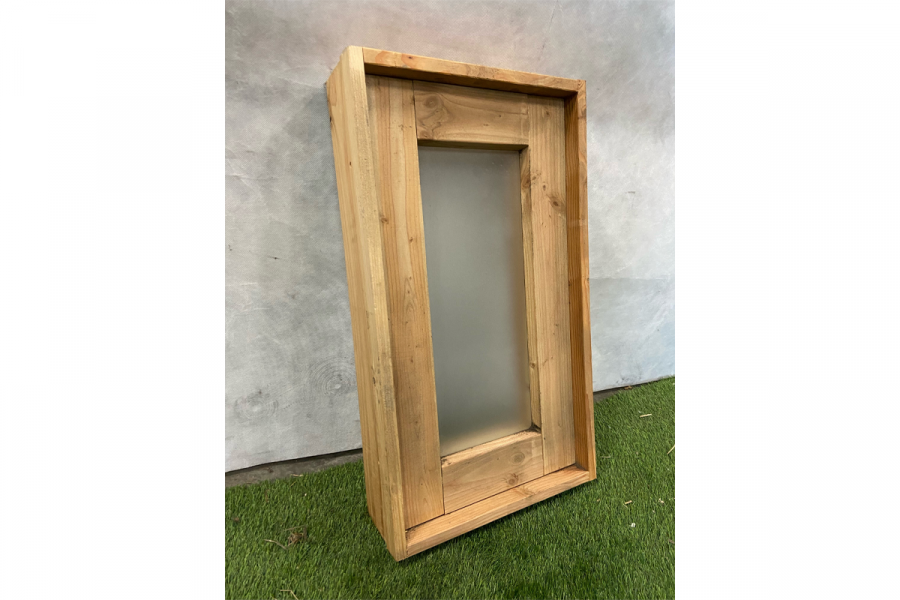 3 stuks beschikbaar: Douglas vast raam met melk glas 72x40 cm - SALE01894 3 stuks beschikbaar: Douglas vast raam met melk glas 72x40 cm - SALE01894