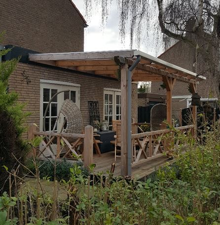 Veranda Douglas geschaafd 600x300 cm - Hillegom Veranda Douglas geschaafd 600x300 cm - Hillegom