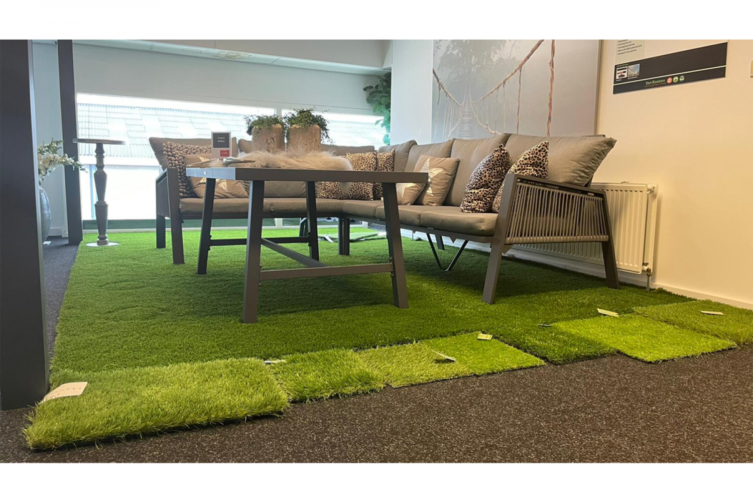 Kunstgras Yukon -  reststuk 294x450 cm - 40 mm poolhoogte - SALE01953