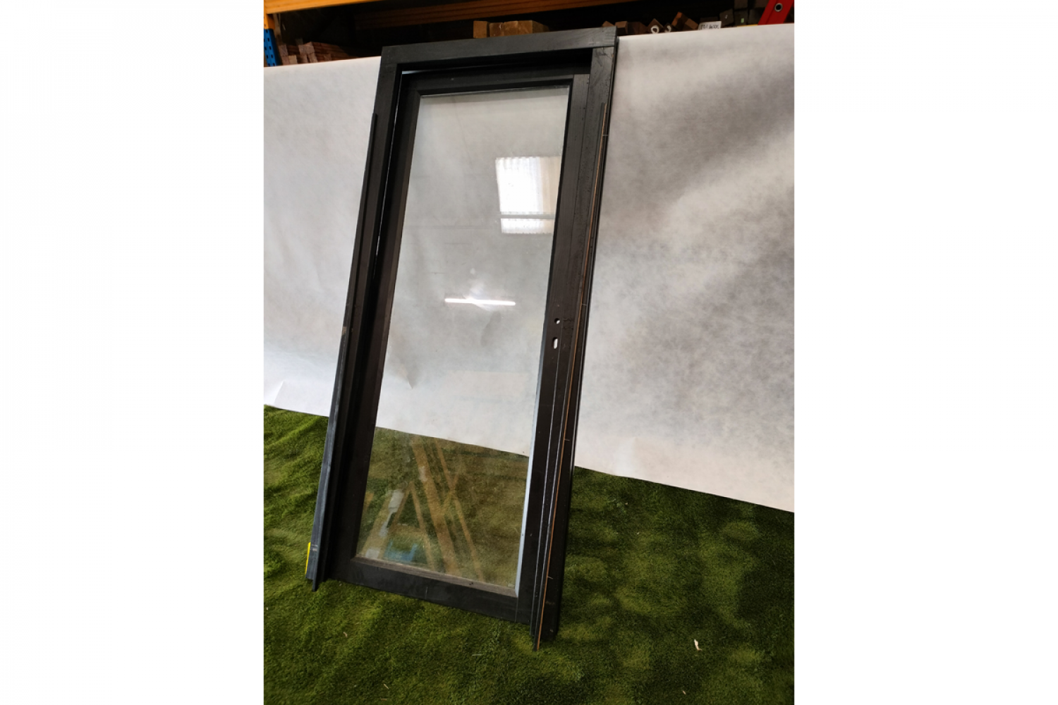 1 stuk beschikbaar: Steel Look deur - 01 DOUGLAS 83x206 cm, kozijn 96,4x213,6 cm - Deur sluit niet - SALE01931
