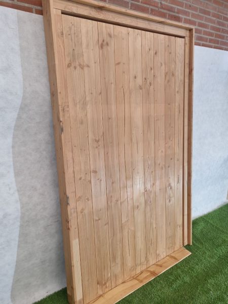 Enkele douglas deur – rechtsdraaiend, inclusief kozijn (219,5 x 138 cm) - SALE25062