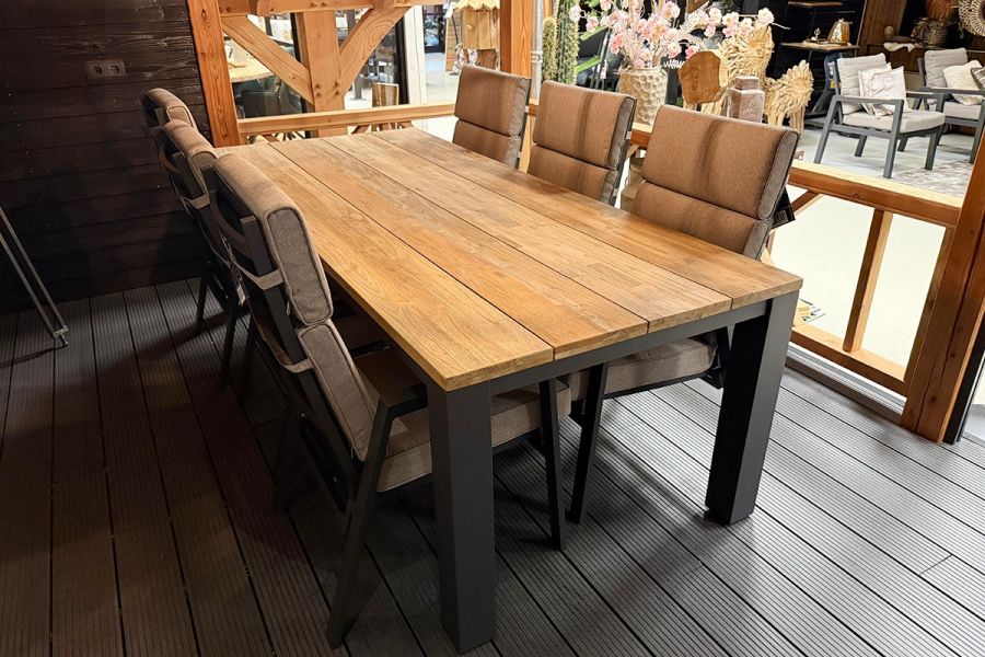 Tuinset Aurum – Tafel met 6 verstelbare stoelen - Showmodel Numansdorp, Hoofddorp, Amersfoort & Wommelgem