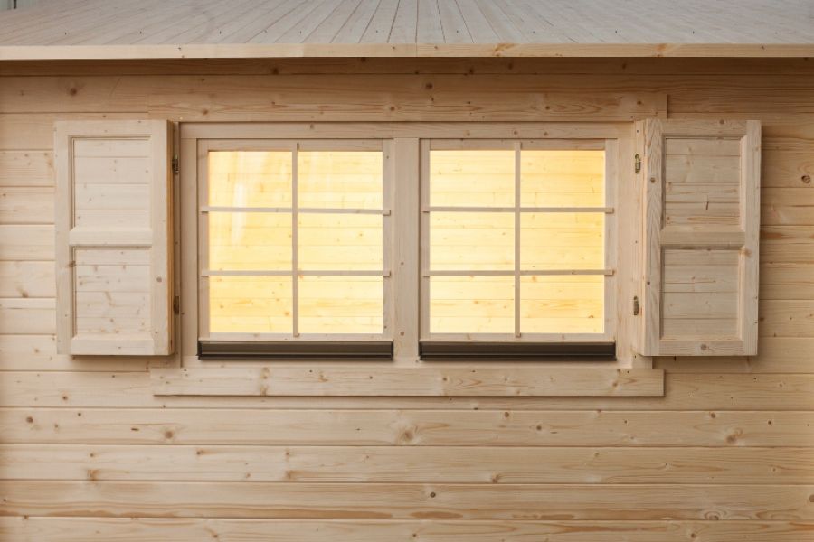 Blokhut 440x340 cm + luifel 300 cm + zijaanbouw 150 cm - gecoat