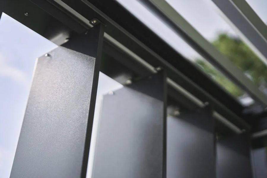 Biohort aluminium Pergola donkergrijs 450x300 cm zilver metallic lamellendak