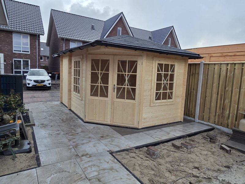 Interflex 4355 Hoekblokhut 300x440 cm 28 mm vuren blank