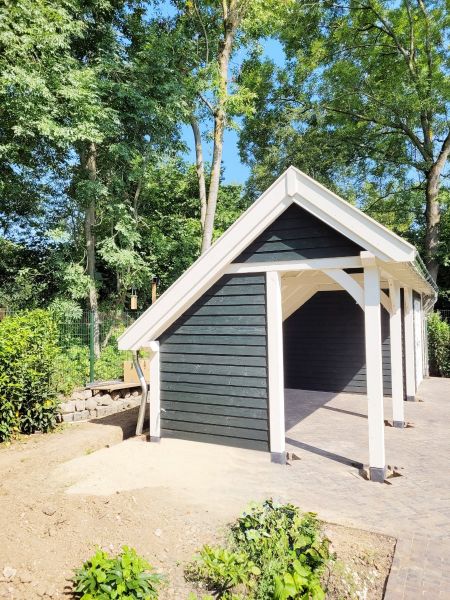 Trendhout De Hoeve XL kapschuur 885x380 cm Lariks/Douglas blank - Totaalpakket