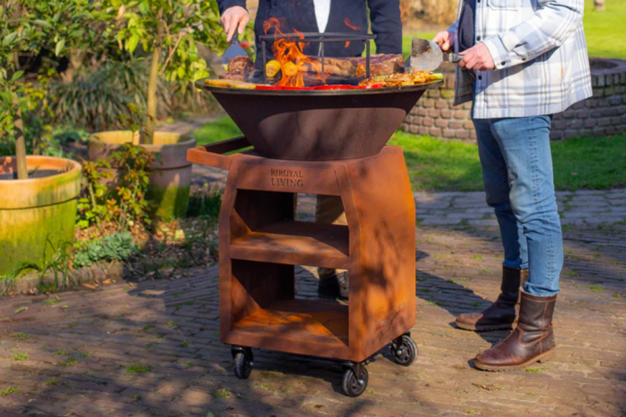 RJRoyal Living BBQ Plancha Grill Maestro XXL Ø80cm Cortenstaal - Met pook en houtopslag