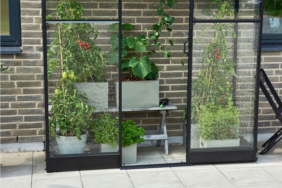 Muurkas Qube - Lean-to 26 - 189x65x204 cm - Zwart - Veiligheidsglas