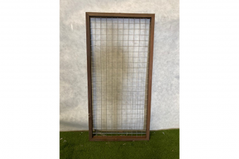 1 stuk beschikbaar: Gaas element met hardhouten kader 90x180 cm - Beschadigd - SALE01791
