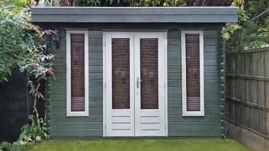 Lugarde Blokhut B11 350x300 cm - 44 mm - main